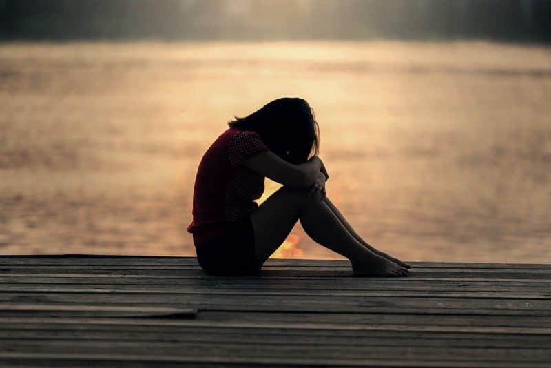 What To Say To Your Boyfriend When He Ignores You (5 Simple Steps!)