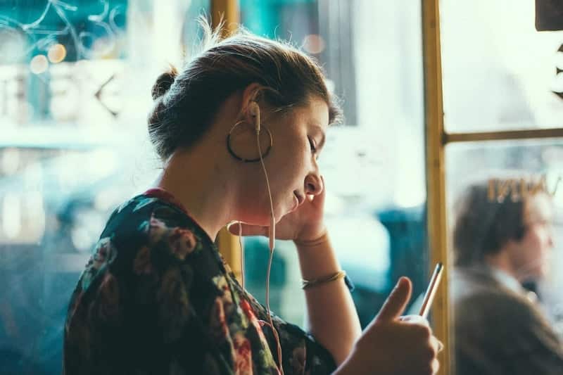 How To Deal With A Busy Boyfriend In Long Distance
